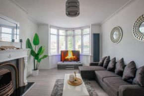 Perfect Family & Business Stay with Parking